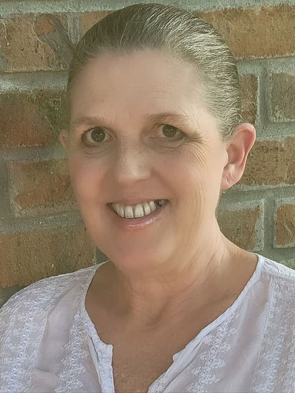 Ruth Ware's profile image