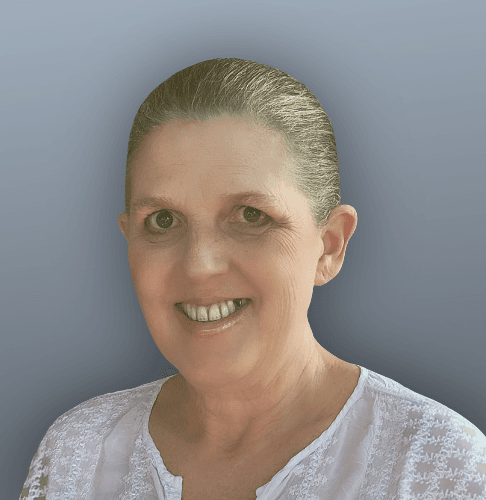 Ruth Ware's profile image