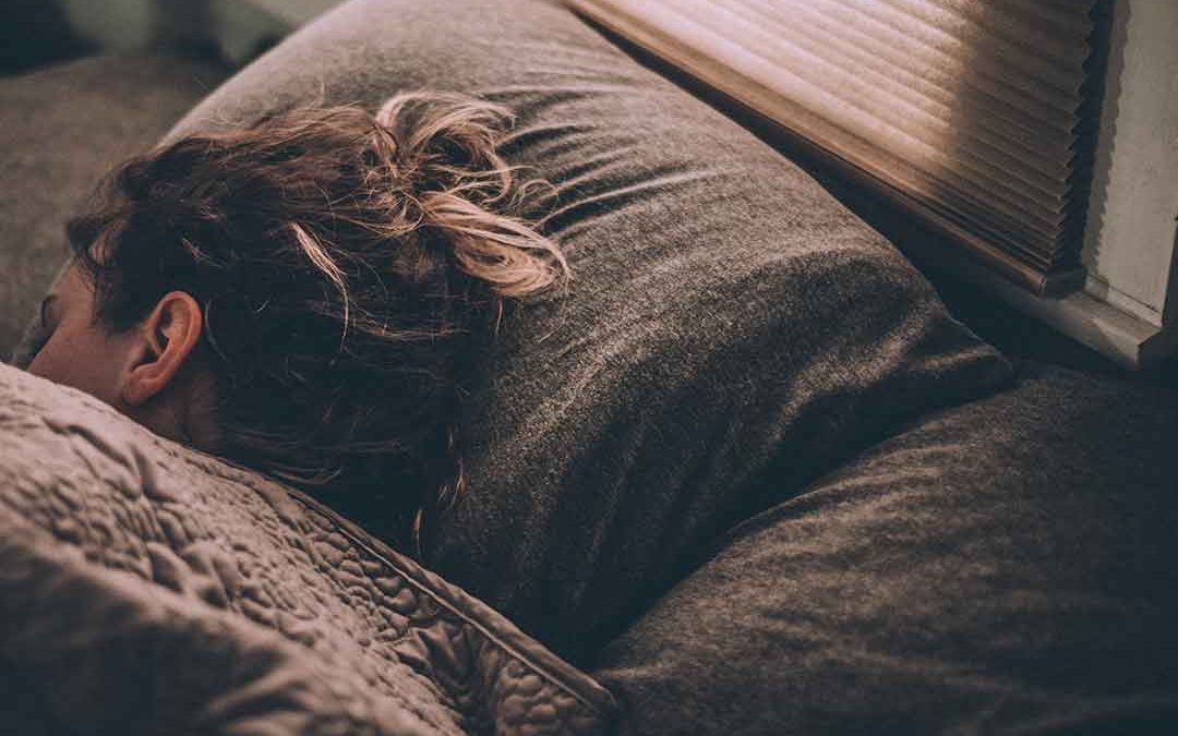 Say goodbye to exhaustion: Cure your insomnia by creating the perfect sleeping conditions