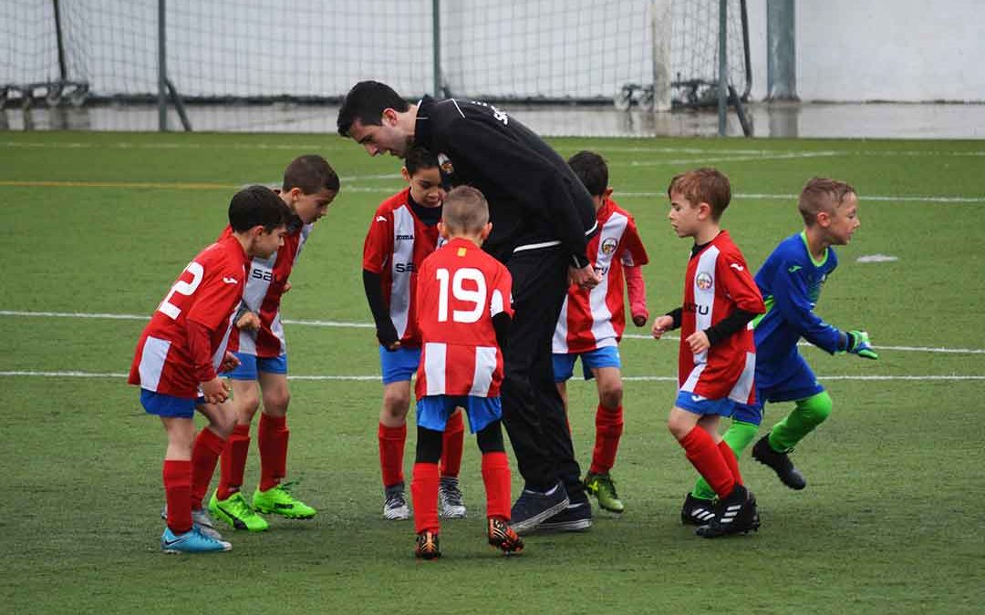 Playing organized sports decreases depression in boys, but not girls (Video)