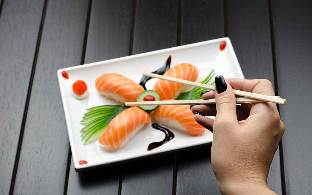 A fear of trying new foods might increase your risk of chronic illness (Video)
