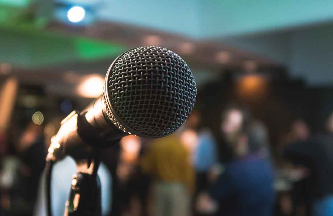 Stress about public speaking can lead to vocal issues (Video)