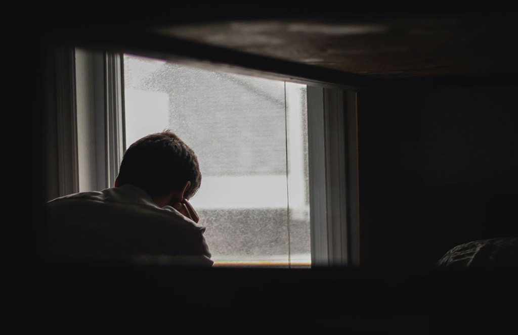 11 warning signs that might signify you’re out of touch with your emotions