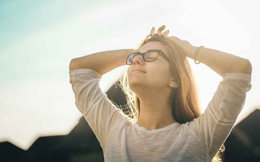 Online Counseling Question: What can I do to destress during COVID-19? (Video)