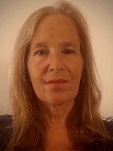 Elaine Pellegrini