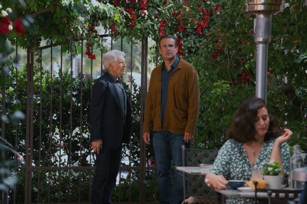 Shrinking’s therapists are kind of a mess—and that’s exactly what makes it worth watching